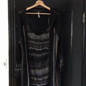 Black tunic sweater